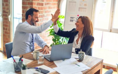 Bien-être au travail : et si la clé était dans les micro-pauses actives ?